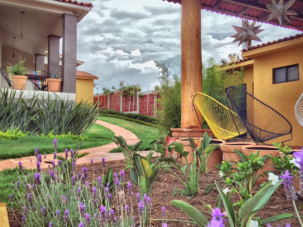 Sandunga Cabanas Boutique Tzintzuntzán エクステリア 写真