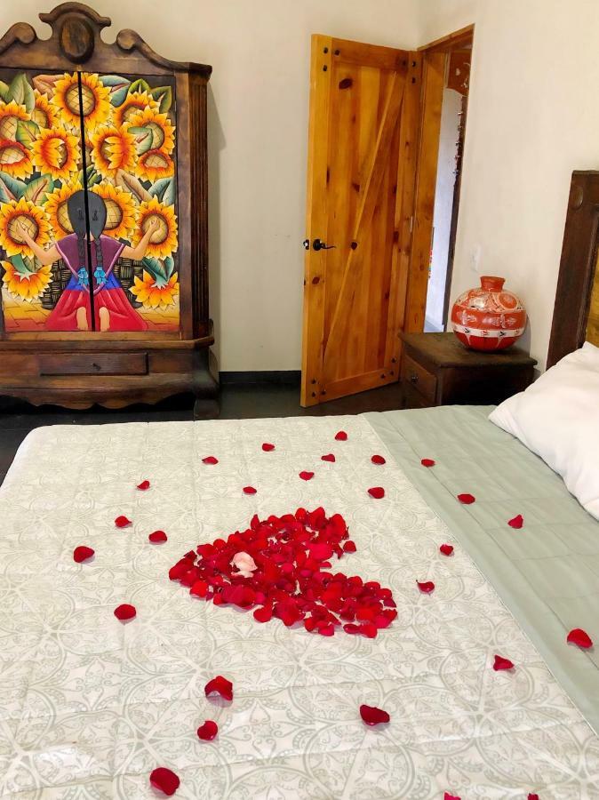 Sandunga Cabanas Boutique Tzintzuntzán エクステリア 写真