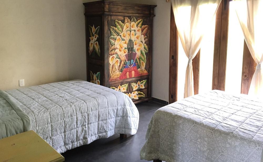 Sandunga Cabanas Boutique Tzintzuntzán エクステリア 写真